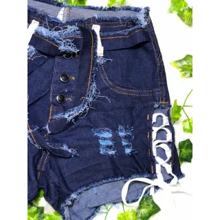 Bermuda Jeans Feminina Vazada com Cadarço - Tendência Verão - JEANS CLARO