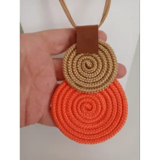 Escolha vários modelos de maxi colar feminino - Preto amêndoa