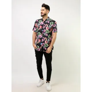 Camisa Floral Masculina Manga Curta - Preto com Flores Grandes - GG