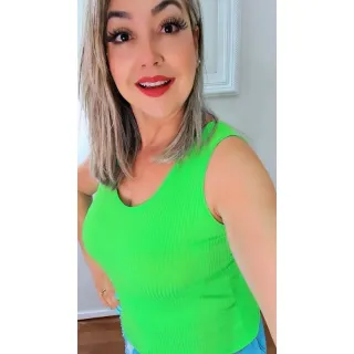 Malha Canelada Decotada Regata Slim - Preto