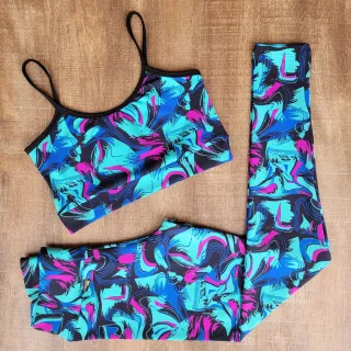 Top Fitness e Calça Legging Conjunto Academia Feminino - Preto