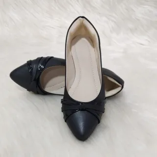 Sapatilha Preta Elegante Bico Fino Modelos Variados do 34 ao 39 Nude