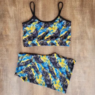 Conjunto de Academia Feminino: Top e Short Fitness - Estampa 05