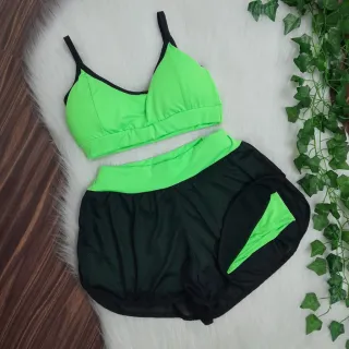 Conjunto Fitness Shorts Duplo e Top com Bojo para Academia - Laranja