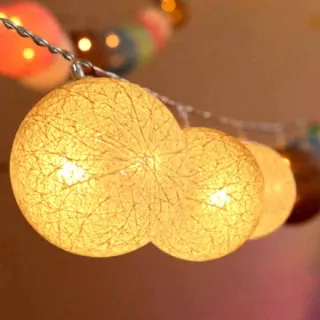 Iluminação Festas Luminária LED Cordão Barbante 10 Bolas Decoração - Dourado - R81334-011