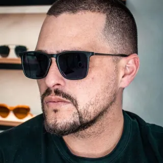 Óculos de sol Quadrado Retangular Minimalista Masculino - degrade brilhate