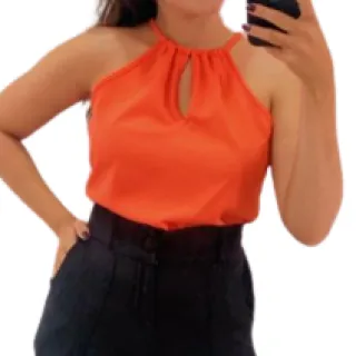 Regata verão 2023 P ao G1 com decote e regulagem na nuca - Verde Bandeira Duna