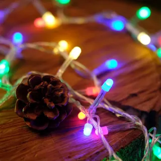 Enfeite Natalino Luz Pisca Pisca Led Bivolt 5M 8 Funções Árvore Natal - Colorido