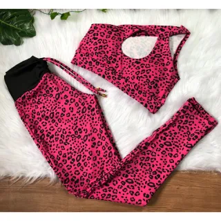 Top com bojo e conjunto de legging com cordinha perfeito para atividades físicas - Borboletas 🦋  top lateral