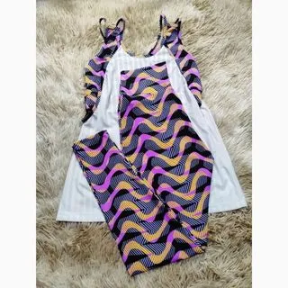 Moda Fitness Feminina: Kit Conjunto Trio Calça E Top + Blusa Embutida em Promoção - 33