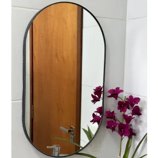 Orgânico Espelho Decorativo Adnet Oval 60x35 cm com Moldura de Couro e Pendurador - Caramelo