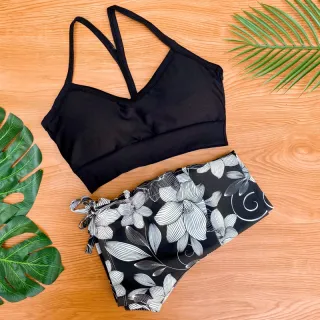 Conjunto Fitness Feminino Estampado - Cropped Top com Bojo e Short de Cordinha Regulagem - Estampa 2