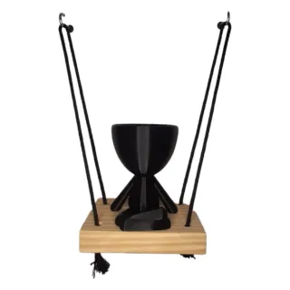 Suculentas e Cactos: Vaso de Parede Mod Sentado Yoga Bob no Balanço - Preto