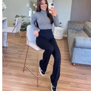 Moda Blogueira: Calça Estampada e Lisa Flare Bailarina Boca de Sino Básica - Preto