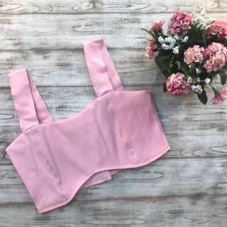 Botões nas Costas Top Cropped com Detalhe na Cintura - Vinho