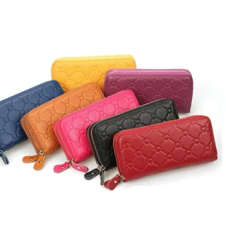 Bolsa Brilhante Multicolor Feminina - Carteira de Mão para Documentos e Moedas - Modelo/Cores/Tamanho Aleatório