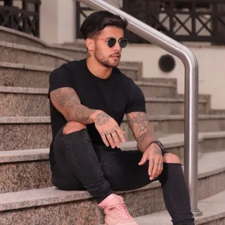 Camiseta Básica Masculina Lisa Premium Algodão Preto - G