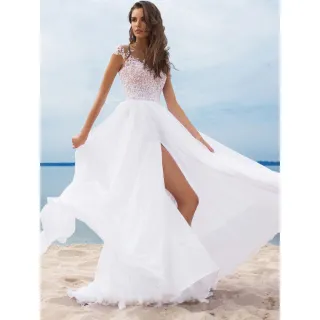 Maxi Vestido Branco Feminino de Renda Chiffon com Decote em V - Promoção - Branco