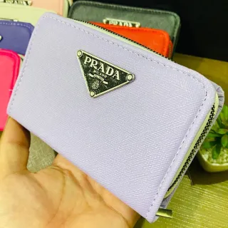 Carteira Feminina Couro Premium - Porta Cartões, Cédulas e Documentos - PD triangulo PRETA