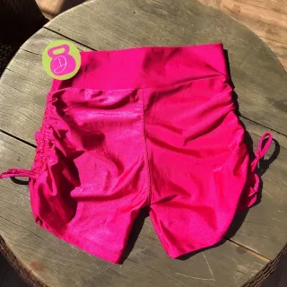 Glow Corda Short - Vermelho