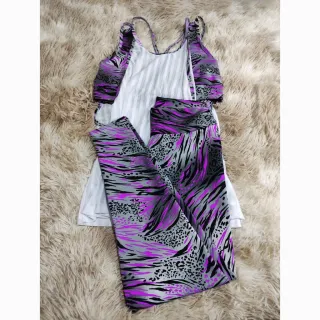 Moda Fitness Feminina: Kit Conjunto Trio Calça E Top + Blusa Embutida em Promoção - 33