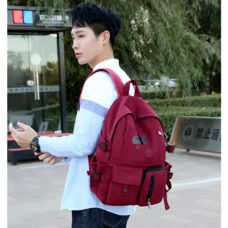 Mochila Esportiva Nike Resistente à Água para Lazer e Esportes ao Ar Livre - Carteira Pinguim