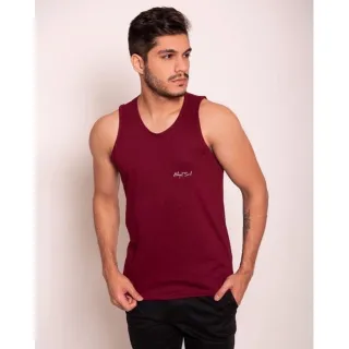 Regata Camisetas: Estilo e Conforto em uma Peça Versátil