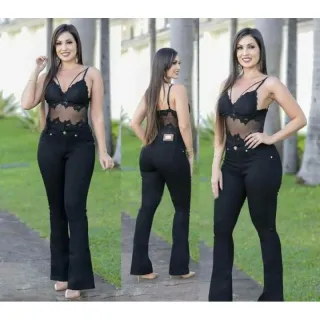 Cintura alta preta flare: calça de moda feminina - 38