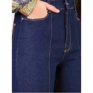 Hot Pants Calça Jeans Flare Cintura Alta - Branca