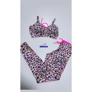 Top de regulagem com calça Legging em poliamida - conjunto preto leg ciganinha