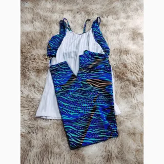 Moda Fitness Feminina: Kit Conjunto Trio Calça E Top + Blusa Embutida em Promoção - 33