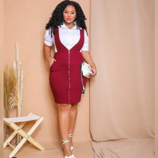 Moda Evangélica: Salopete Jardineira Feminina com Saia, Zíper e Bolso Funcional - Rose