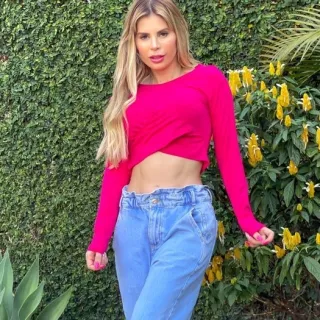 Manga longa transpassado curto em viscolycra - Verde Bandeira