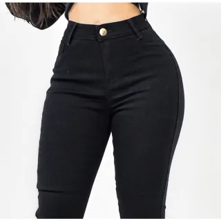 Moda feminina: Calça jeans skinny preta com lycra, cintura alta e modelagem que levanta o bumbum - Preta, 36