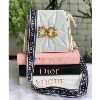 Oferta Relâmpago: Bolsa Feminina Transversal com 3 Zíperes em Promoção - Creme