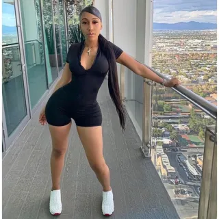 Macaquinho feminino liso com zíper - Lançamento Fitness - Vermelho manga curta zíper pre