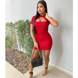 Ribana colada manga curta, vestido decote vazado