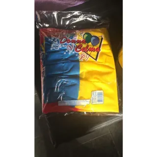 Toalha de TNT com babado para decoração de festa de aniversário - Verde Limao/Marrom