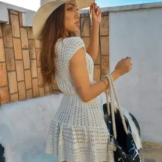 Tricô Aberto com Babado: Saída de Praia Feminina - Pink