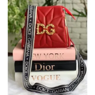 Oferta Relâmpago: Bolsa Feminina Transversal com 3 Zíperes em Promoção - Creme