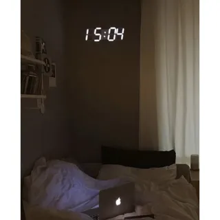 Decoração Quarto Relógio Digital 3D Parede Mesa Branca Recarregável - Azul