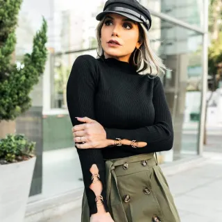 Moda feminina evangélica: Saia Midi em Linho, Cintura Alta com Cinto - Azul Marinho