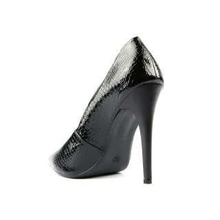 Scarpin Preto Verniz Snake Salto Alto - 34
