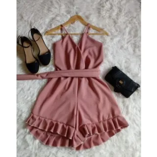 Promoção Macaquinho Lindo e Gostoso em Crepe Macio - Vermelho