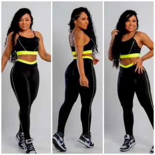 Calça de treino legging com bojo, ideal para fitness, cross fit e academia - Rosa/Preto