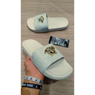 Confortável Slide L.V UNISSEX BF ESTILO Chinelo - Preto c/ metal