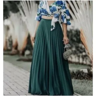 Saia Lisa Longa Plissada Forrada - Promoção - Verde Escuro