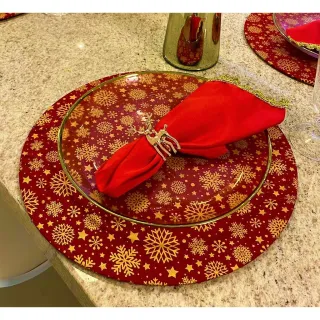 Decoração de Natal: Kit Mesa Posta com 18 Peças - Capas de Sousplat Estampado + Guardanapos + Argolas - Flores Vermelhas