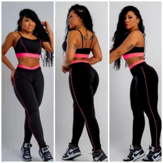 Calça de treino legging com bojo, ideal para fitness, cross fit e academia - Rosa/Preto