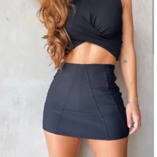 Saia Feminina Curta de Bengaline - Promoção Online - Preto